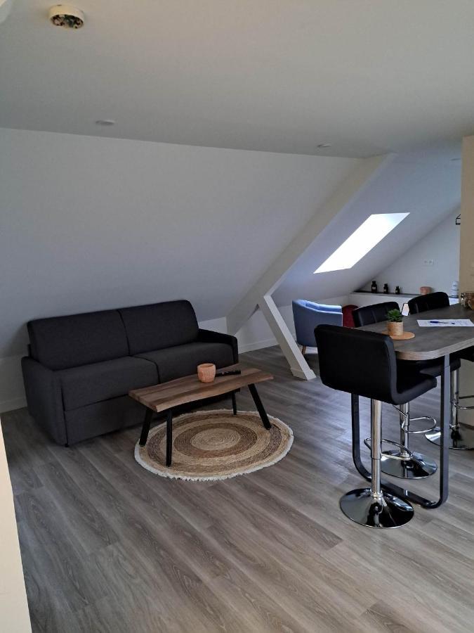 Studio Spacieux Et Elegant Au Coeur De Bourbourg - Gare A Proximite Exterior foto